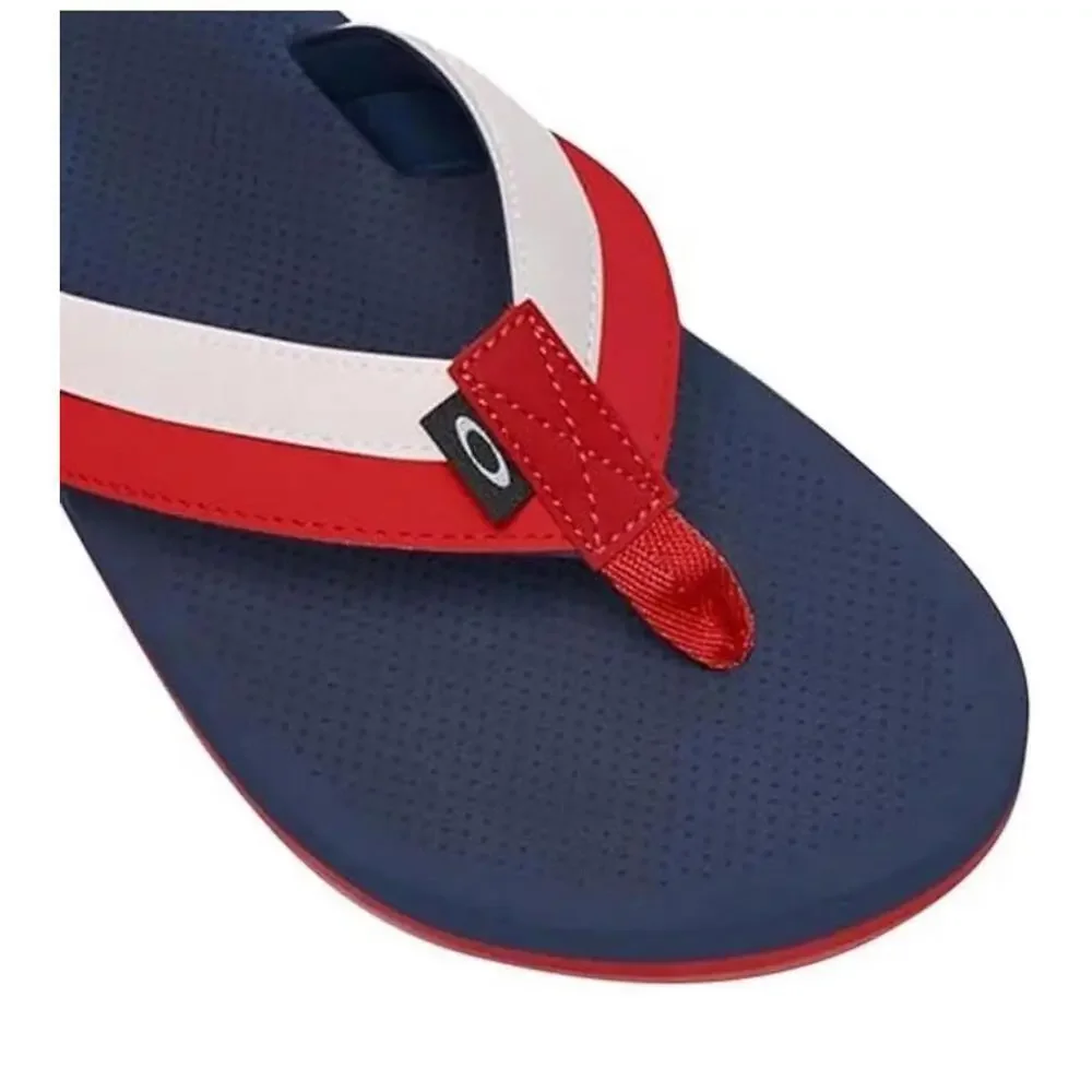 OAKLEY BURKE Men's Flip-Flop Sandals - Red/White/Blue  Size 9 NWT